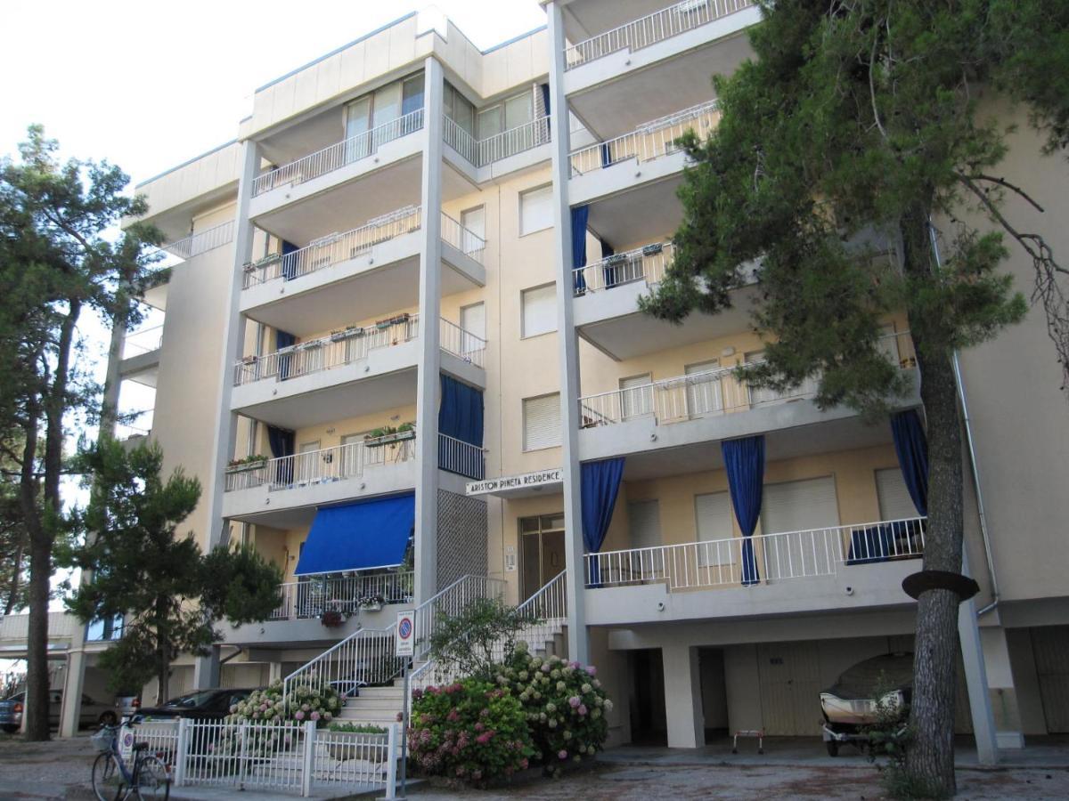 Appartamento Ariston Grado Exteriör bild